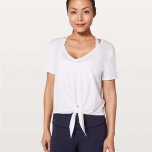 Lululemon Knot White Gonna Fly Tee